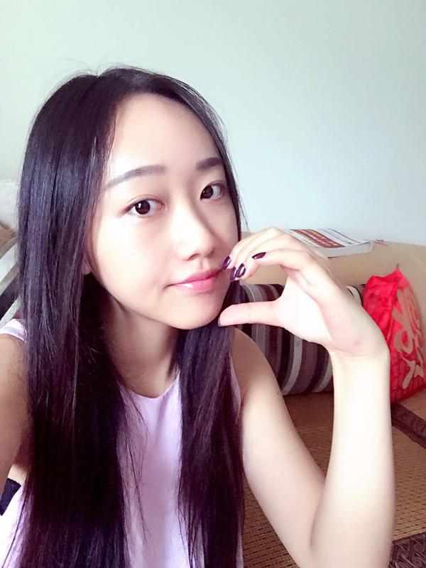 女朋友很漂亮是怎样的体验?