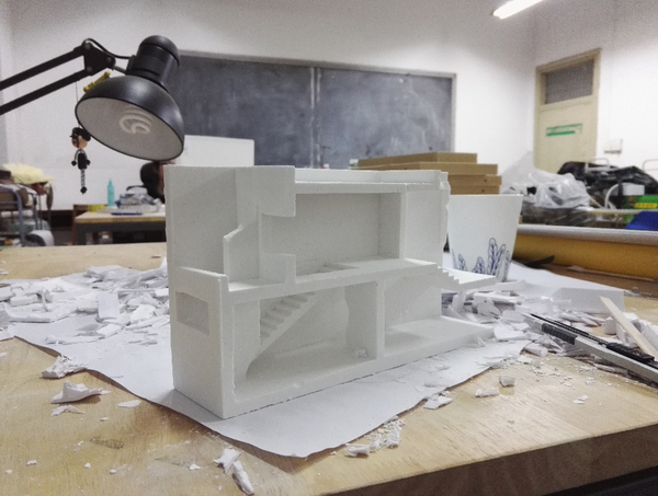 建筑系学生如何用水泥做出混凝土感的建筑模型?