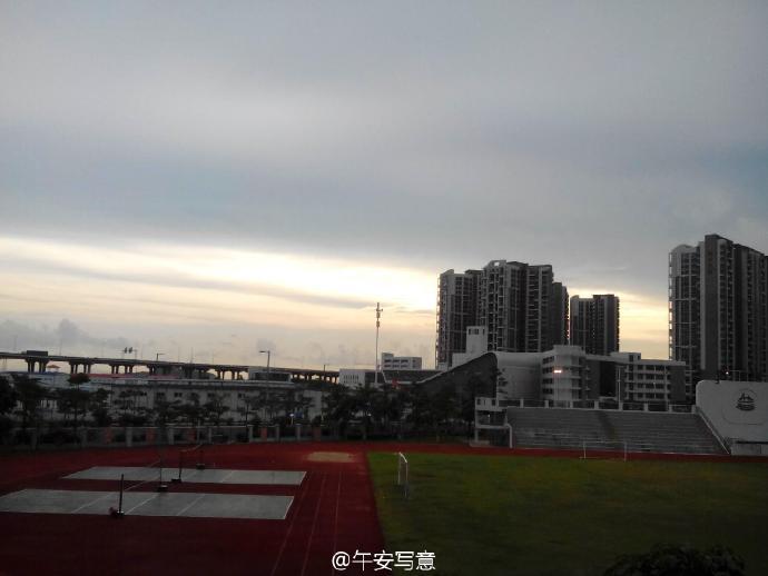 在深圳市新安高中高中部就读是一番v高中?中学于毕业哪个王凯图片