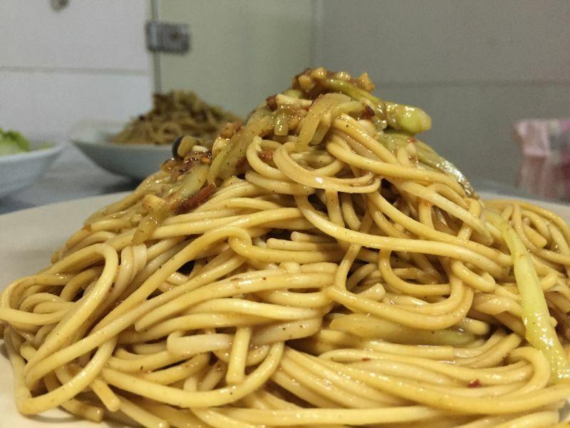 说说你毕业后的前三年怎么在北上广深活下来的