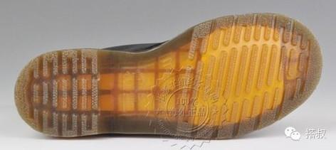 男生穿马丁靴如何搭配着装? - 知乎