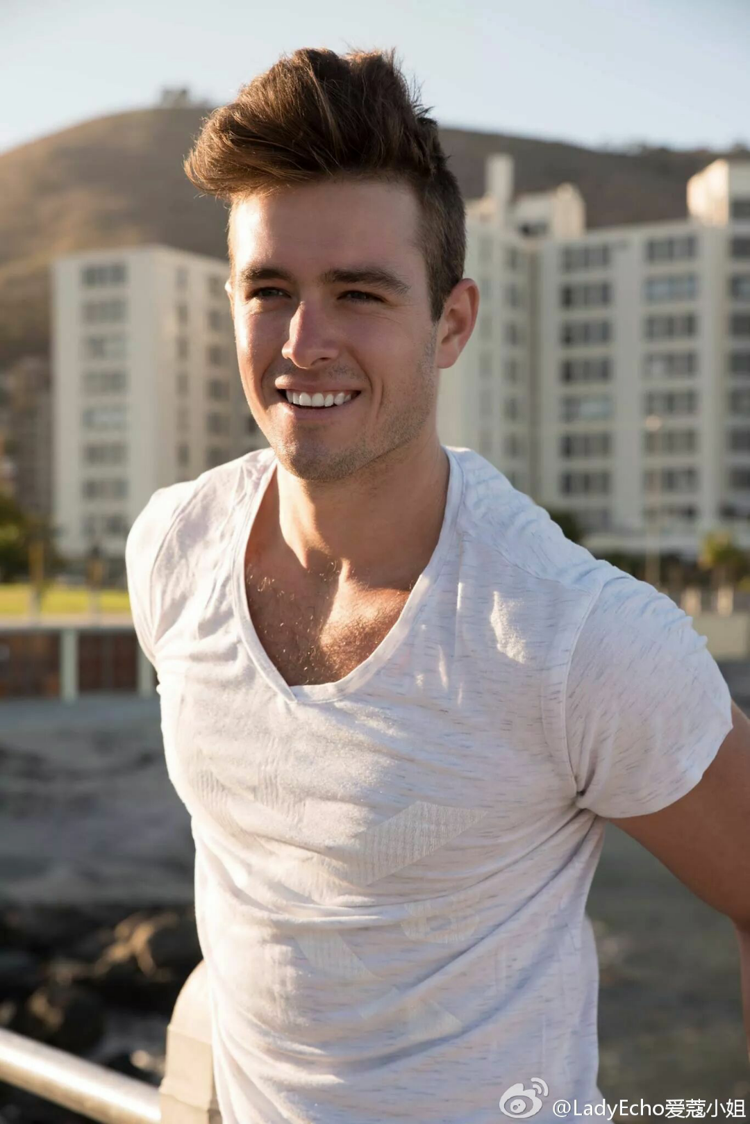 女生都喜欢男的有肌肉吗? - 匿名用户的回答