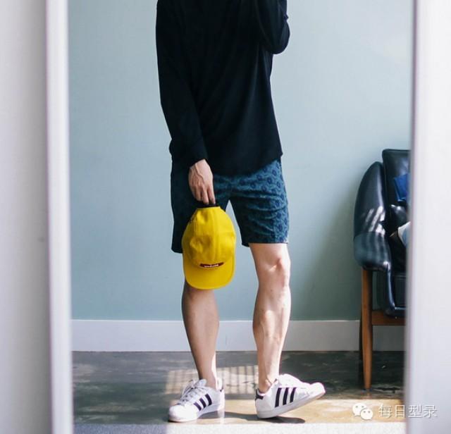 夏季男士<em>短裤</em>怎么<em>搭配鞋</em>? - 特大号先生的回答