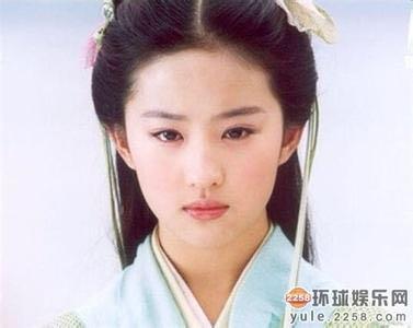 如何客观评价刘亦菲的长相? - 匿名用户的回答