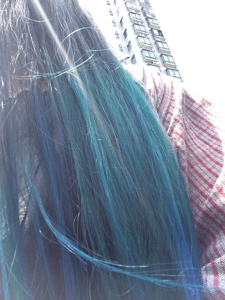 蓝绿混染