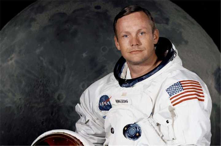 镇楼大boss,登月第一人neil alden armstrong,「岩士唐」也译作「杭