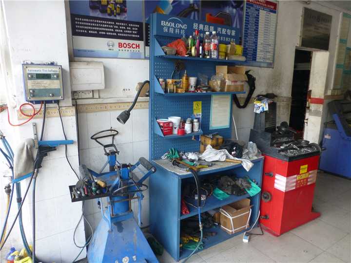 汽车4s店为什么没有补胎服务