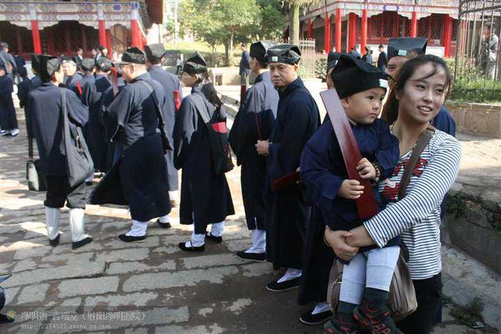 现代道士的日常生活是怎样的?