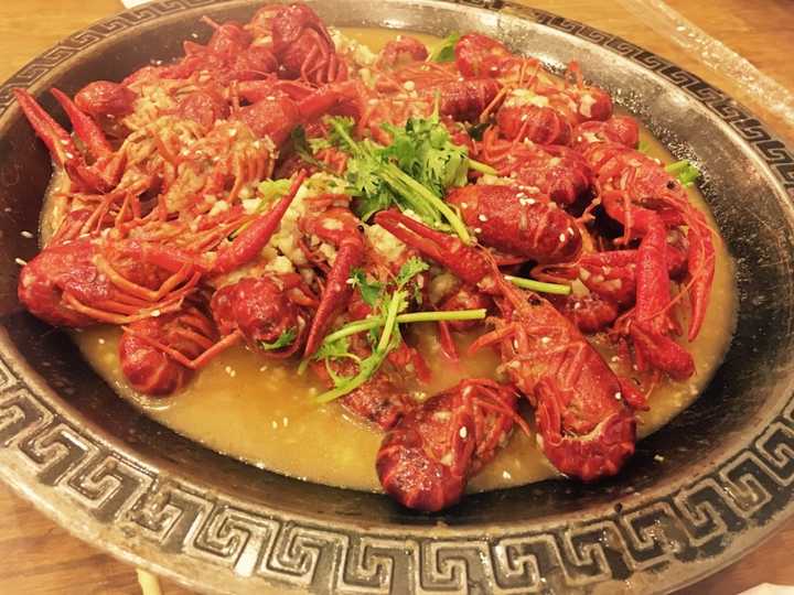 求大神们推荐,南京有哪些醉人的景点和必吃的美食?