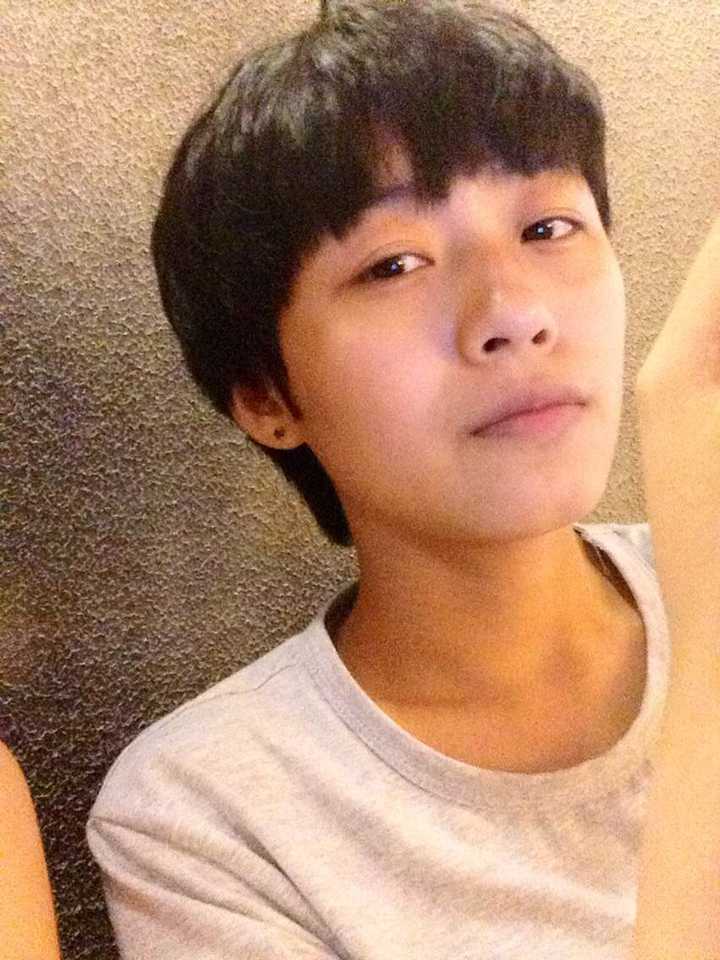 感受就是,从12岁被女孩子追,追到现在22岁.