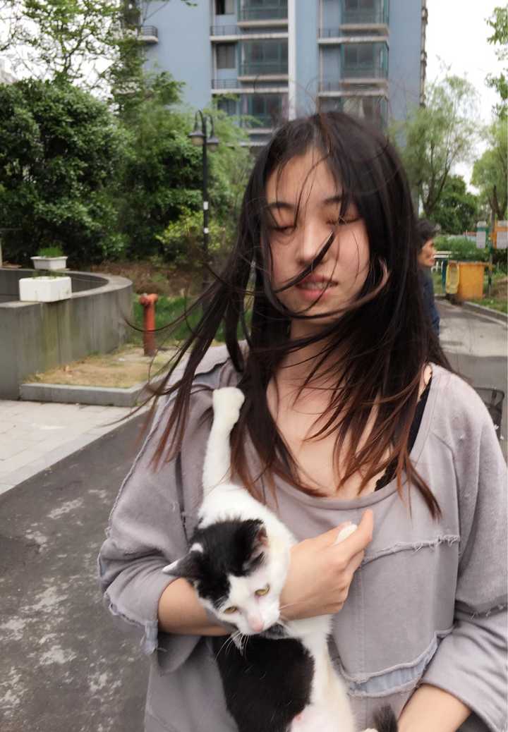 有一个不会拍照的男朋友是一种怎样的感受?