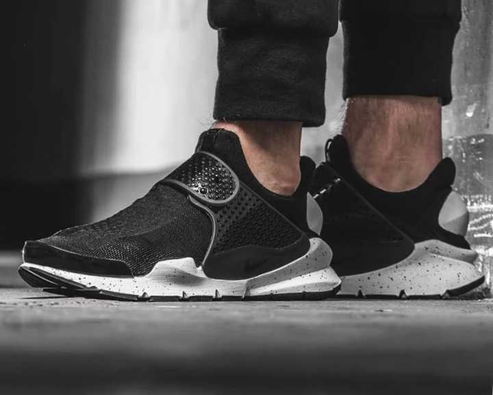 nike sock dart (袜子鞋)600～800