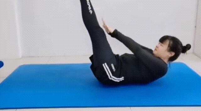 女生身材特别好颜值特别高是种怎样的体验?