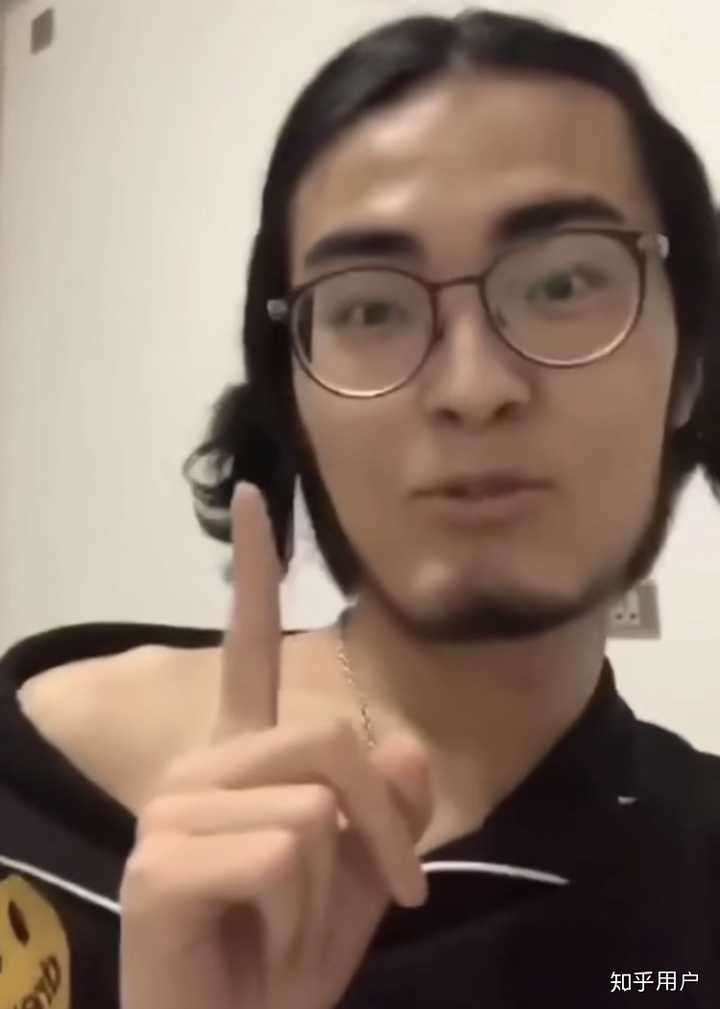 贡献出你们带篮子的表情包?