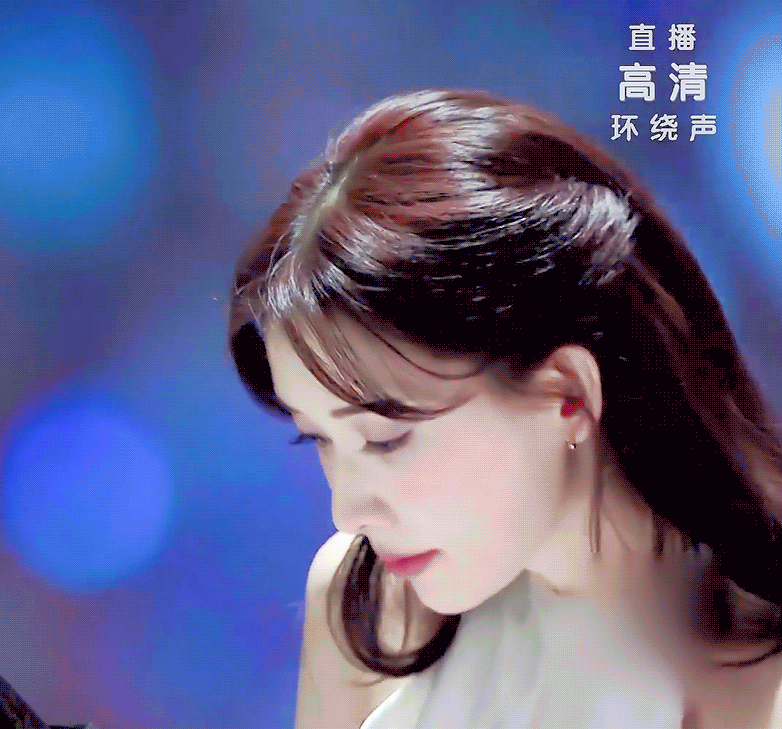 有没有哪个女明星刚出道很美,但后来也没有长残的?