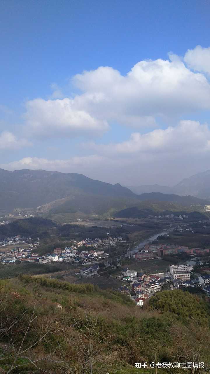 余杭鸬鸟镇雅城村