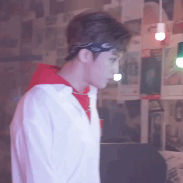 如何评价nct成员mark(李马克)?