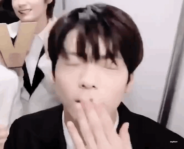 如何评价txt成员崔秀彬?