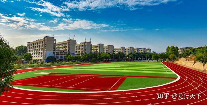 厦门兴才职业学院求各位哥哥姐姐吗告诉我这个学院怎么样会不会很差