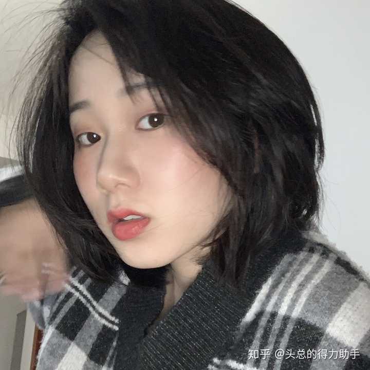 单眼皮的女生也很漂亮!请留下你们的照片吧～～?