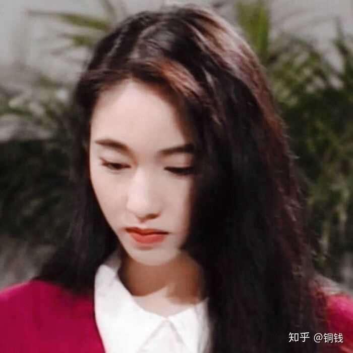有哪些给人一种很糜烂 艳俗的港风头像?