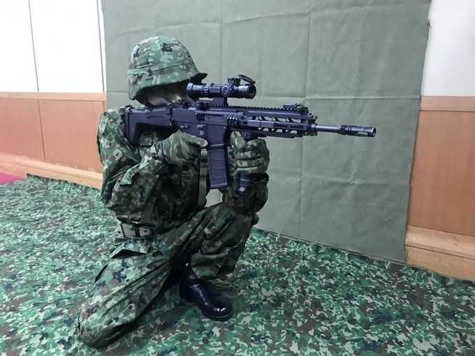 如何评价日本的新式19/20式突击步枪计划?