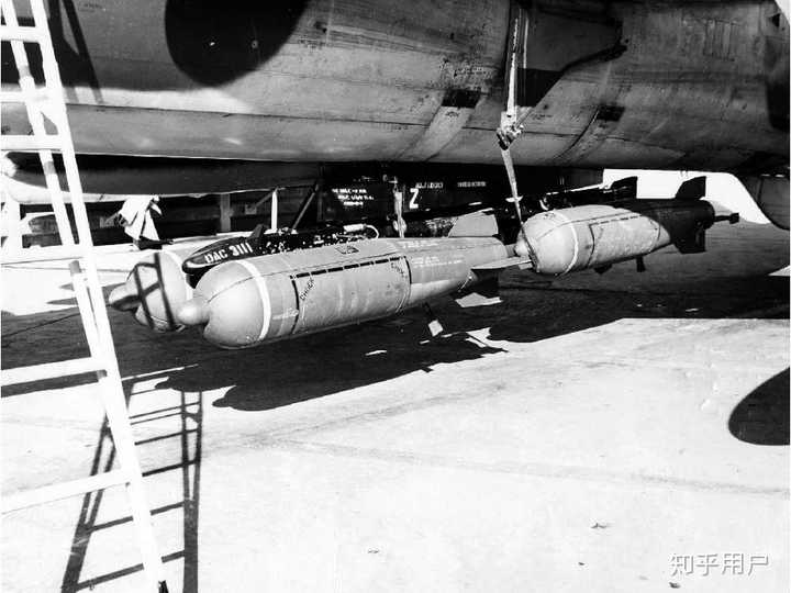 cbu-54型集束炸弹