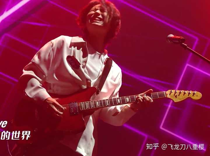 痛仰乐队宋捷:telecaster,定制琴