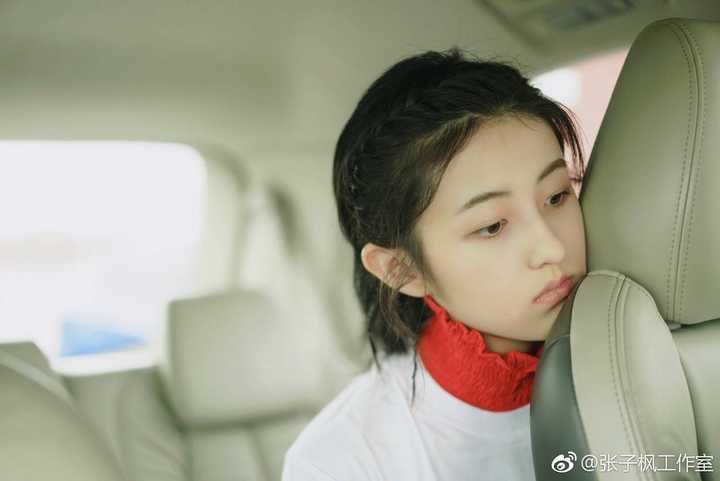 可以分享一些张子枫的短发图片吗? - 知乎