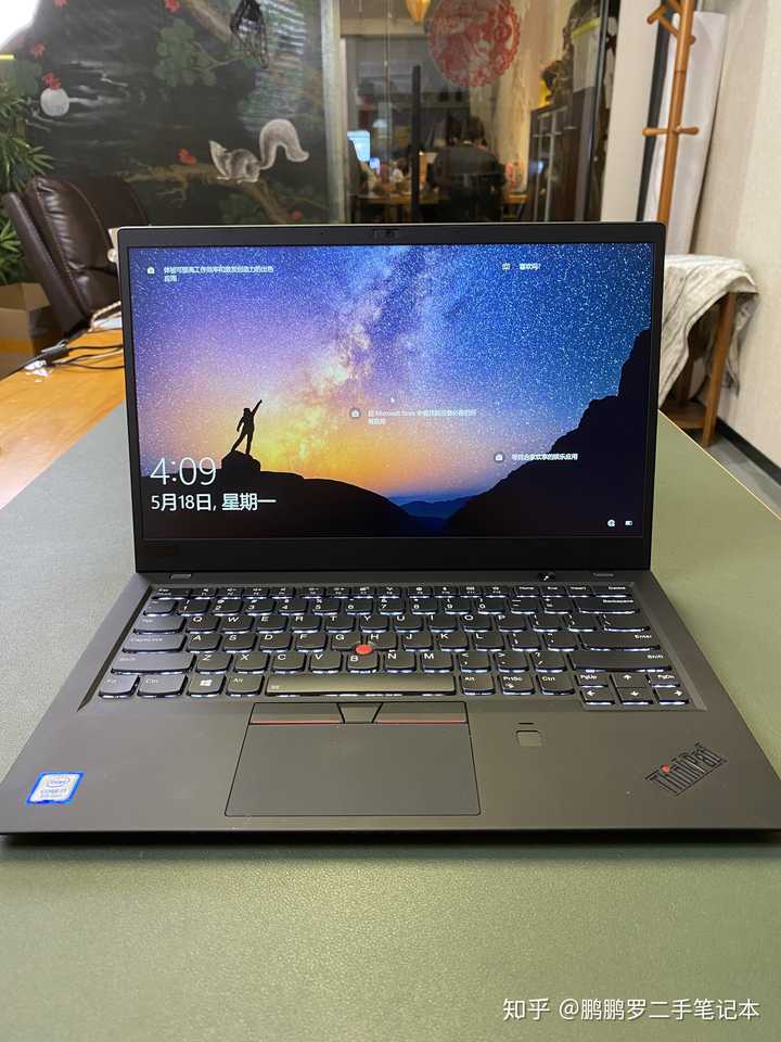 大学生买笔记本买mbp还是thinkpadx1c?