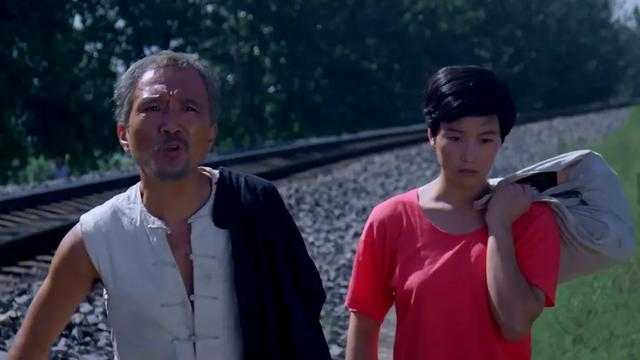 1987年,在影片《人鬼情》中,李保田扮演女艺人秋芸的父亲.