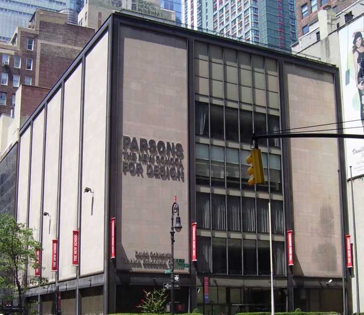 1 parsons school of fashion  帕森斯设计学院的 mfa时装设计与社会