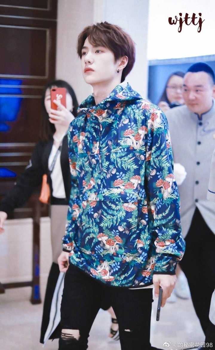 可不可以分享王一博的全屏壁纸