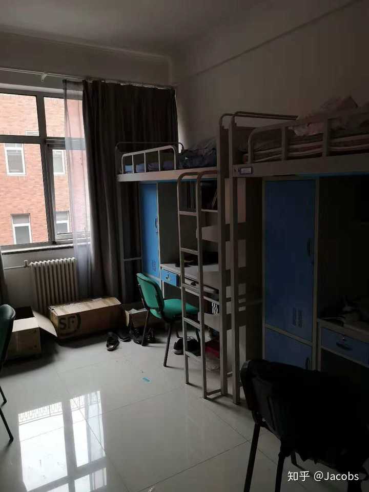 北京协和医学院的宿舍条件如何?校区内有哪些生活设施