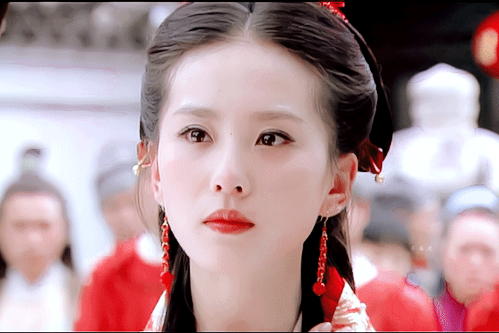 有哪些女演员穿古装特别美?