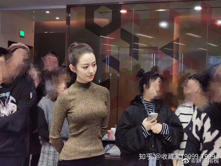吉娜 爱丽丝取过肋骨吗?(?)?