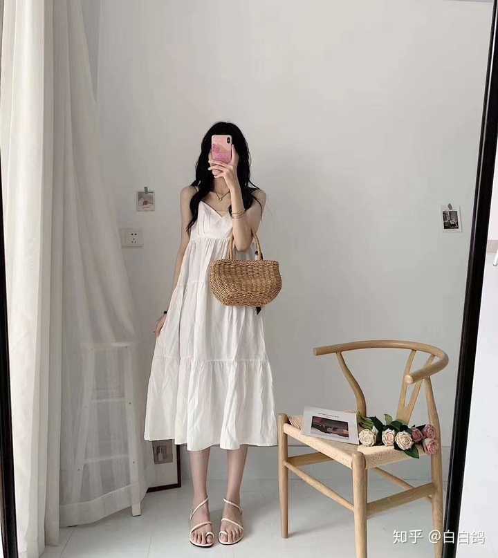 有什么遮肚子肉的衣服推荐?