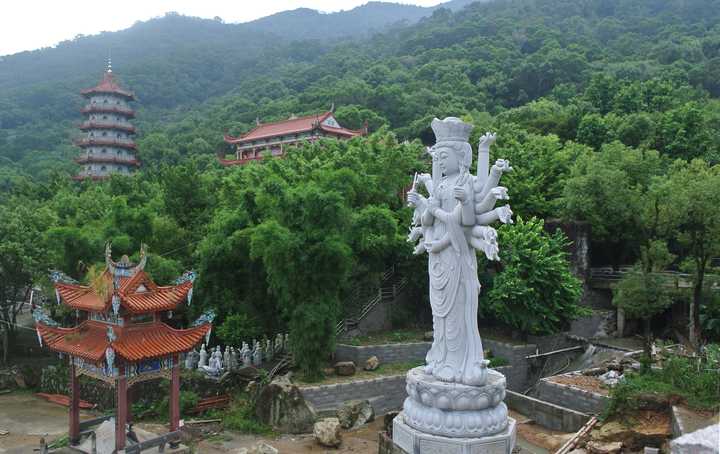 浮岐村的蒲竺寺(村民民居也挺有的看的 入口附近还有另个2非常漂亮