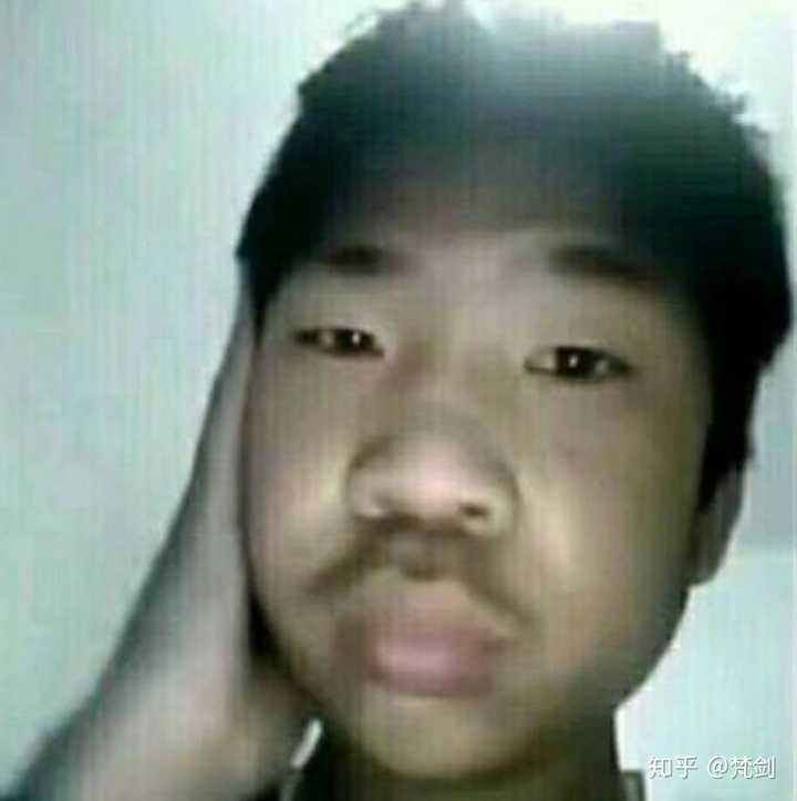 有没有很土或者特别的微信头像和签名看到第一眼就不想加的那种?