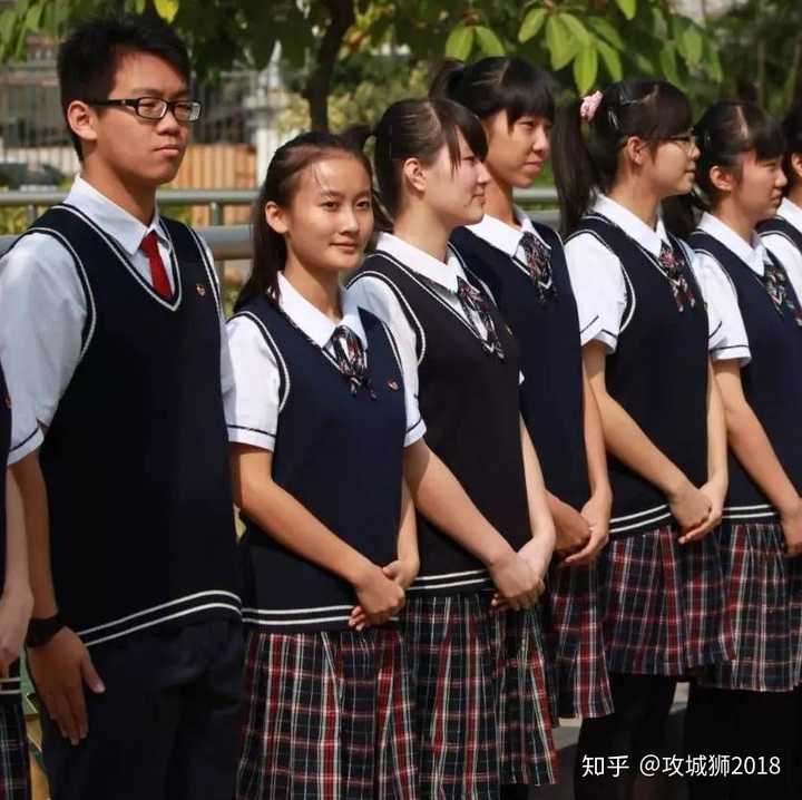 中国哪些中学有好看的校服?