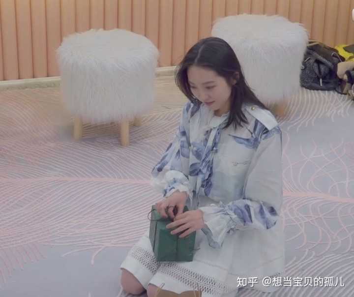 心动的信号女一杨凯雯衣服在哪买的