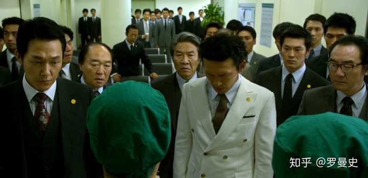 如何评价韩国电影《新世界》里的姜科长?