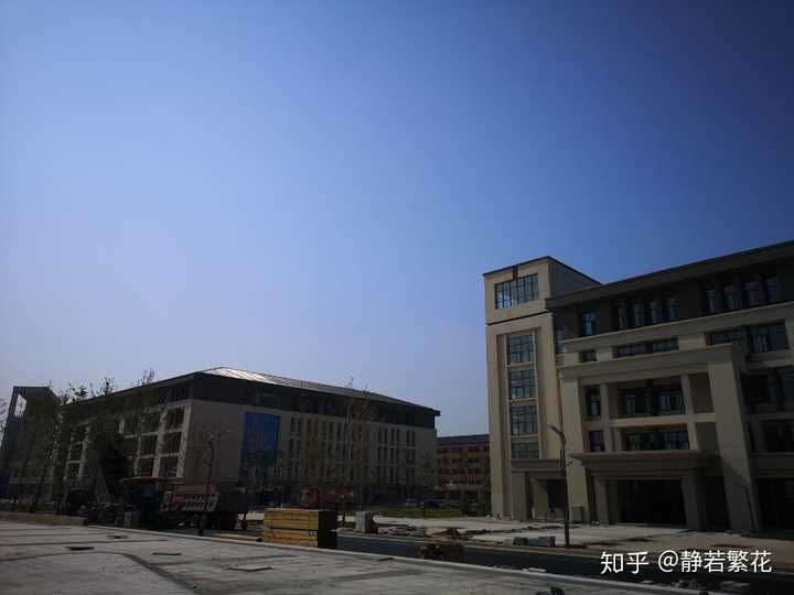 在河南科技学院新科学院读书是怎样的体验?