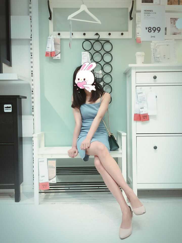 我的一米八男朋友,不会拍照的男朋友,他的角度 高腰,显腿长 不过这张
