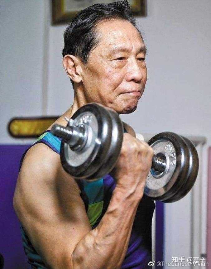 为什么国内没有鼓励老年人去健身练得肌肉很凹凸?如果