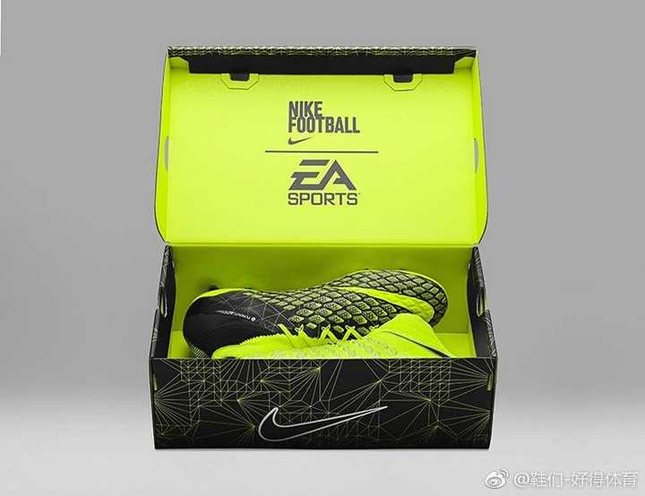 nike 和 adidas 有哪些鞋子的鞋盒很好看?