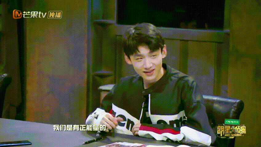 如何评价《明星大侦探》白敬亭的表现?