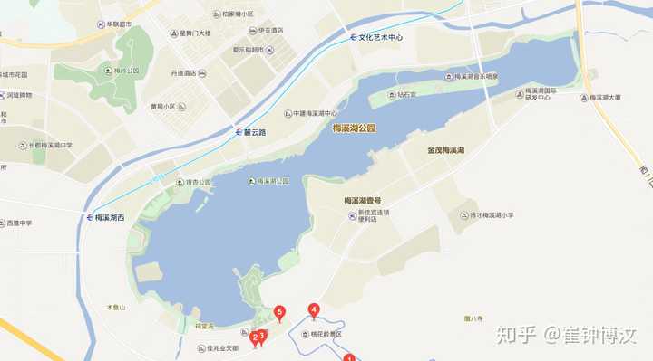 5公里,梅溪湖旁边的桃花岭公园也是一个很不错的慢跑胜地