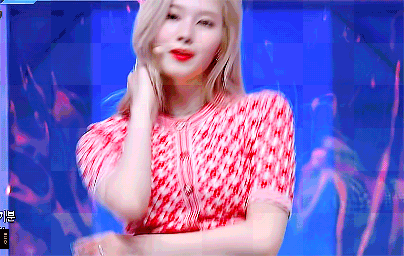 如何看待twice成员sana对女生的吸引力?