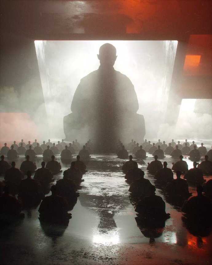 巨物给人带来的压迫感和危机感,这种人对于巨物的依赖感会更强烈一些